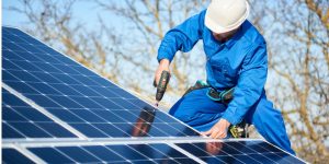Installation Maintenance Panneaux Solaires Photovoltaïques à Lormaye